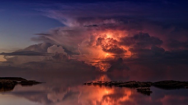 burzowe chmury